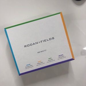 BNIB Rodan+Fields Mini Mask Set